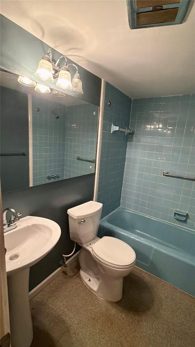 Condominium at 450 32ND AVE N #107W, ST PETERSBURG, photo 13 of 32