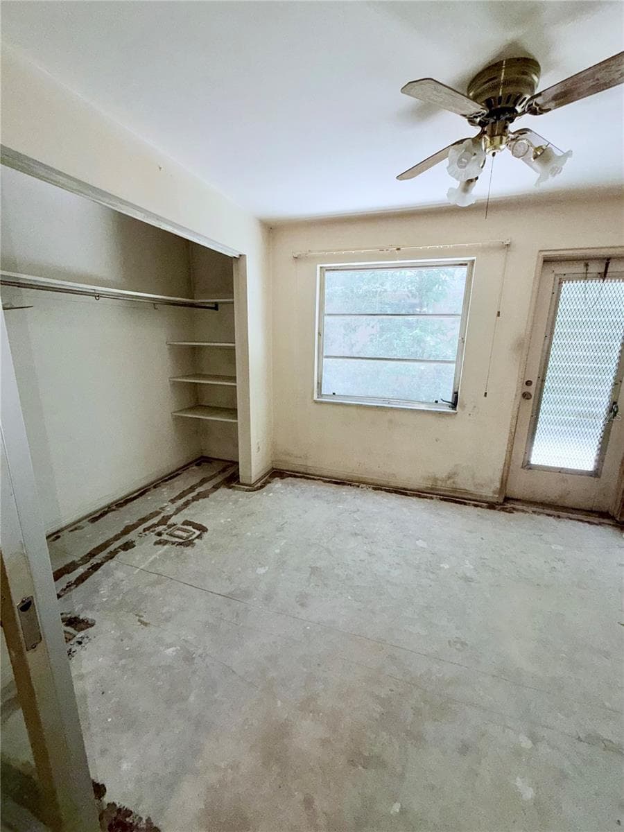 Condominium at 450 32ND AVE N #107W, ST PETERSBURG, photo 17 of 32