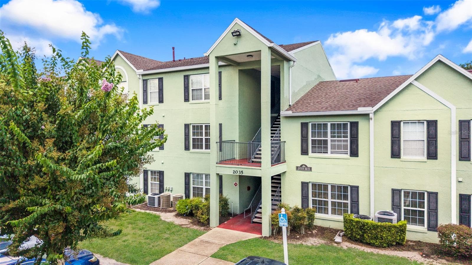 2035 DIXIE BELLE DR #2035M