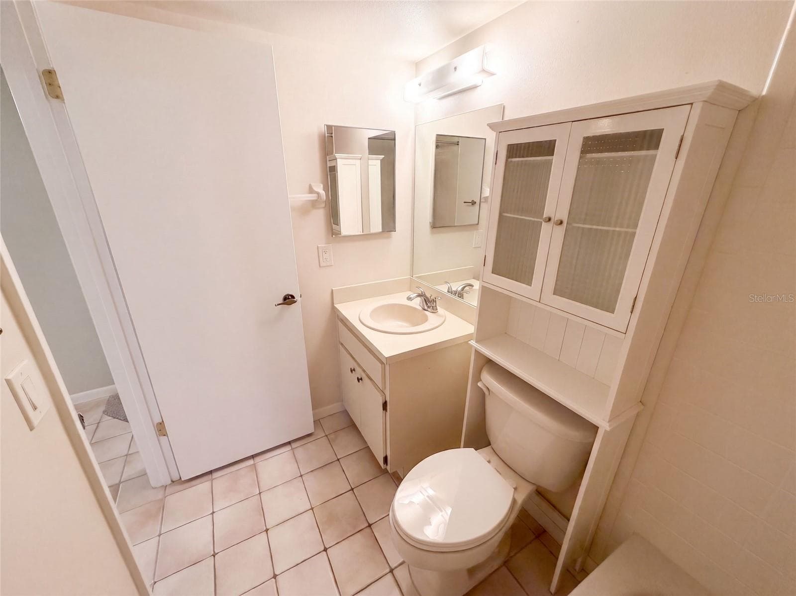Condominium at 1465 MILLSTREAM LN #104, DUNEDIN, photo 13 of 36