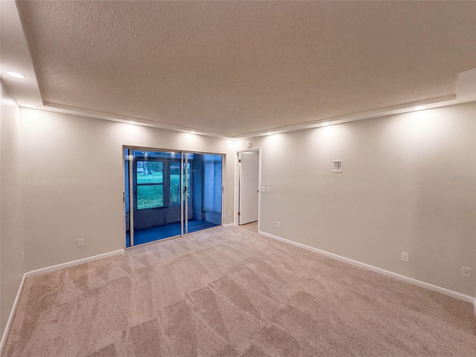 Condominium at 1465 MILLSTREAM LN #104, DUNEDIN, photo 25 of 36