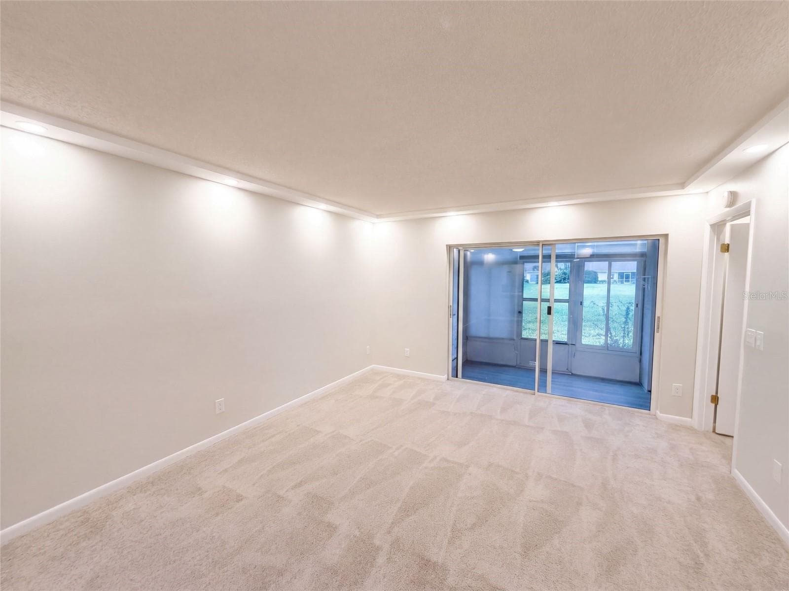 Condominium at 1465 MILLSTREAM LN #104, DUNEDIN, photo 26 of 36