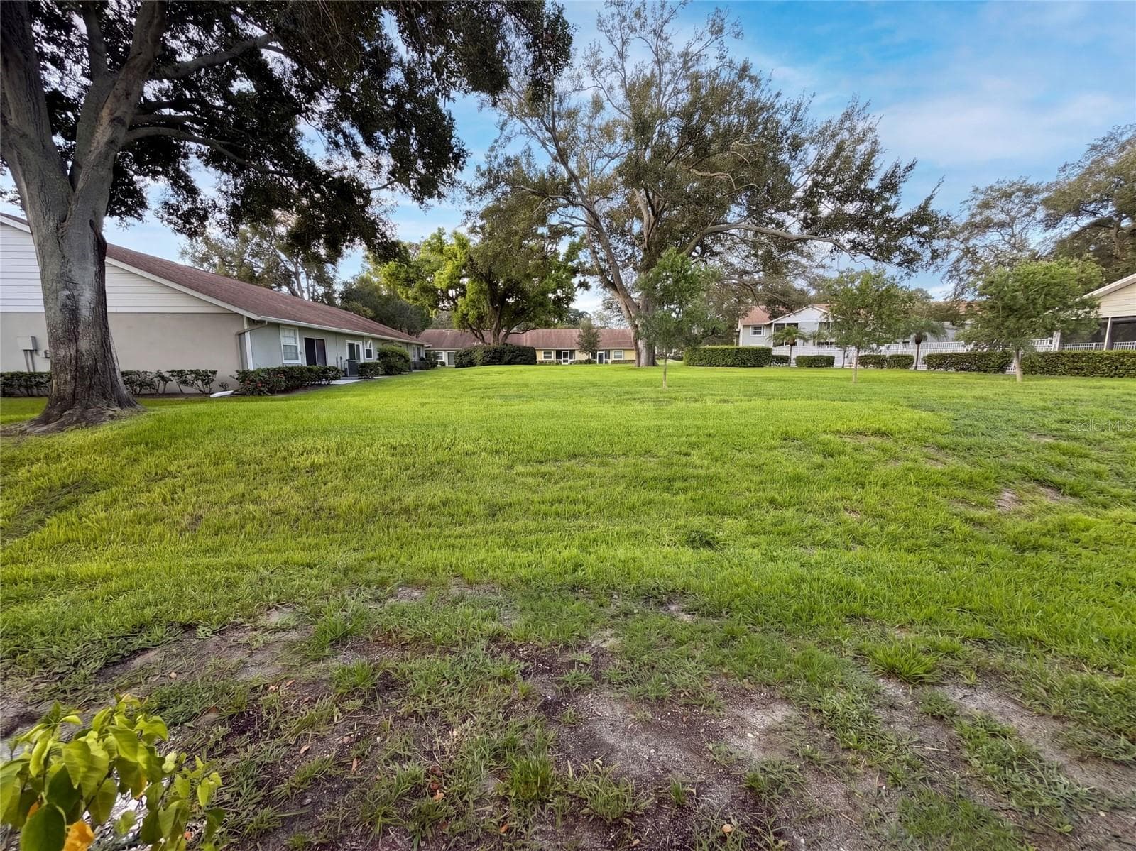 Condominium at 1465 MILLSTREAM LN #104, DUNEDIN, photo 33 of 36