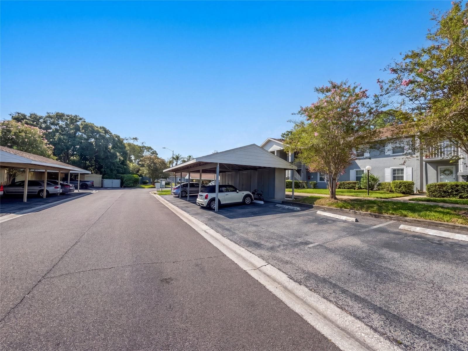 Condominium at 1465 MILLSTREAM LN #104, DUNEDIN, photo 35 of 36