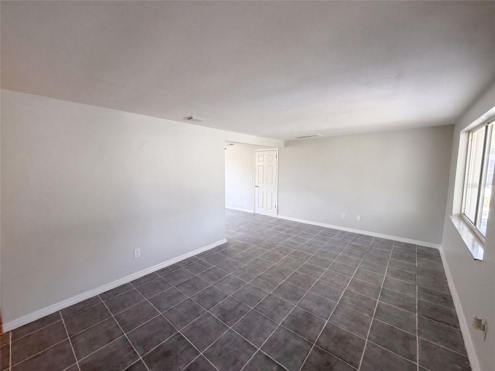 Single Family Residence at 4718 TRAFFORD RD, HOLIDAY, photo 11 of 24