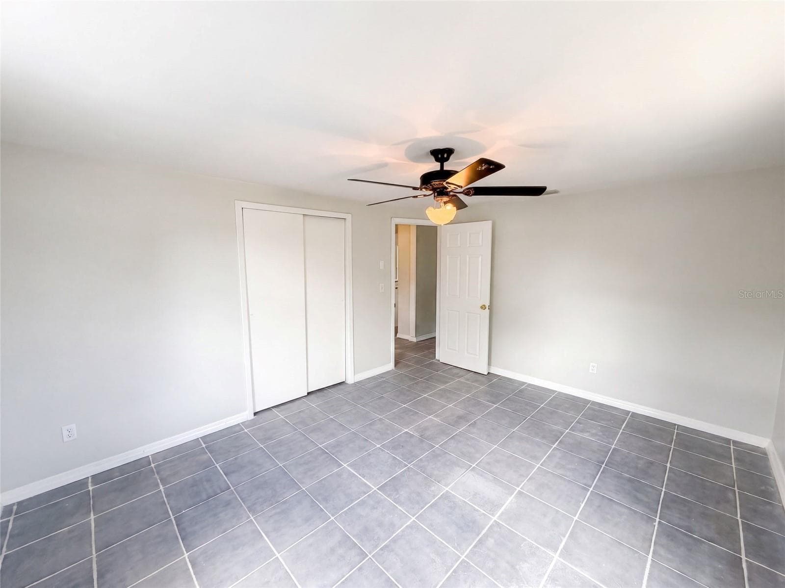 Single Family Residence at 4718 TRAFFORD RD, HOLIDAY, photo 15 of 24