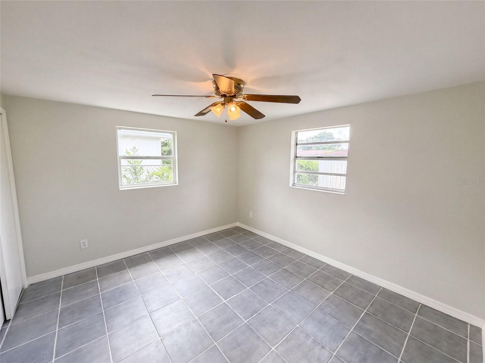 Single Family Residence at 4718 TRAFFORD RD, HOLIDAY, photo 16 of 24