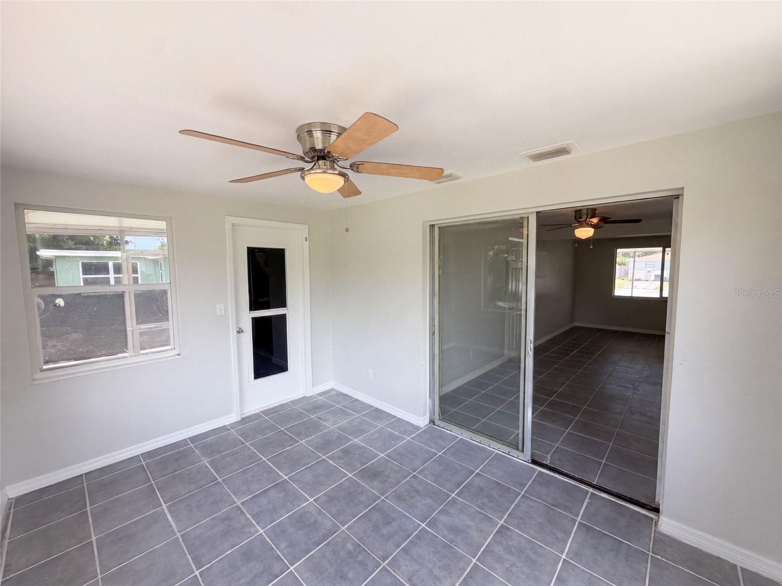 Single Family Residence at 4718 TRAFFORD RD, HOLIDAY, photo 22 of 24