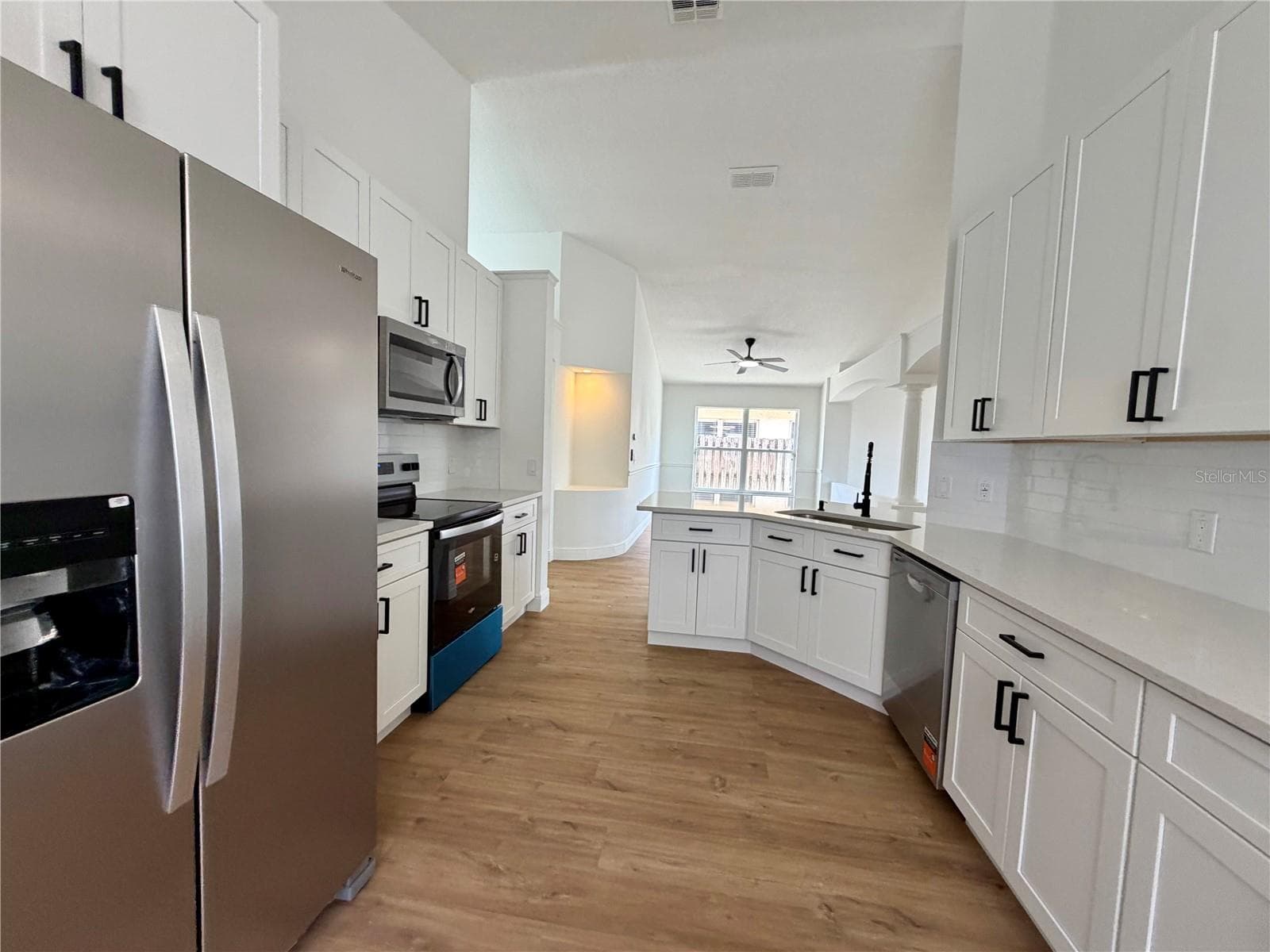 Single Family Residence at 13548 EYAS RD, ORLANDO, photo 10 of 28