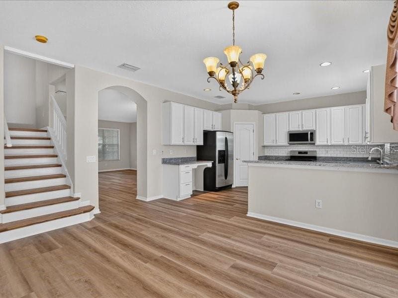 Single Family Residence at 10420 LUCAYA DR, TAMPA, photo 18 of 42