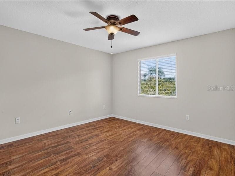 Single Family Residence at 10420 LUCAYA DR, TAMPA, photo 28 of 42