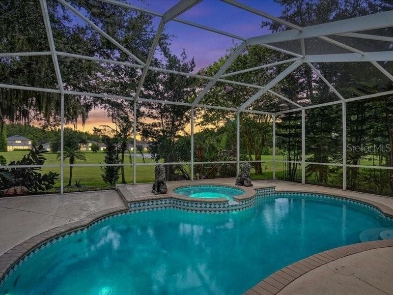 Single Family Residence at 10420 LUCAYA DR, TAMPA, photo 35 of 42