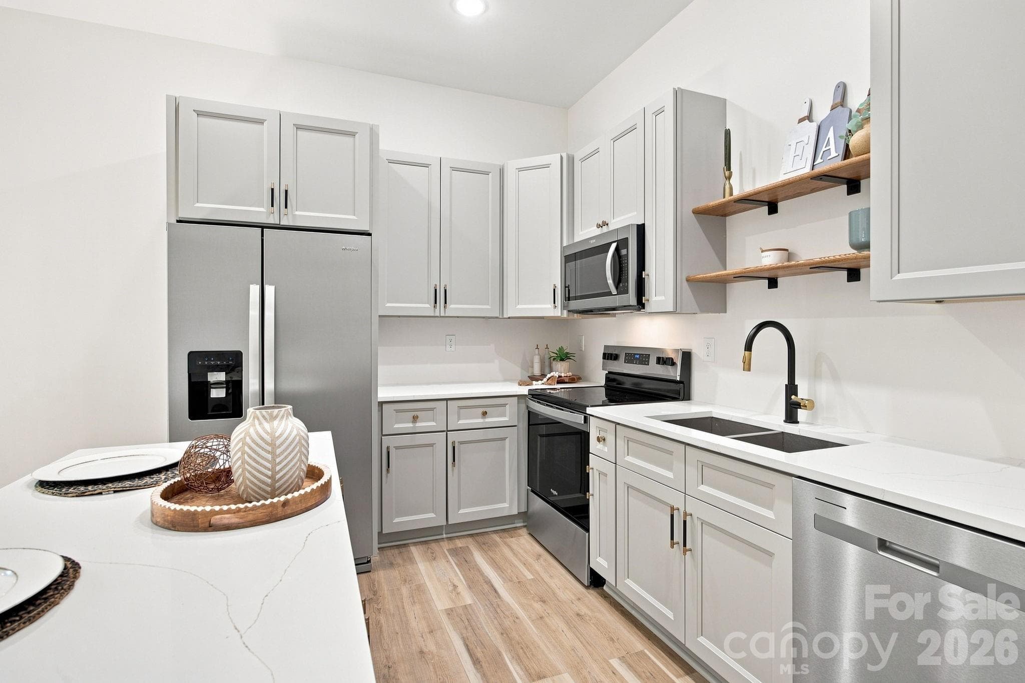 Townhouse at 325 Lincoln Street SW, Concord, photo 10 of 40