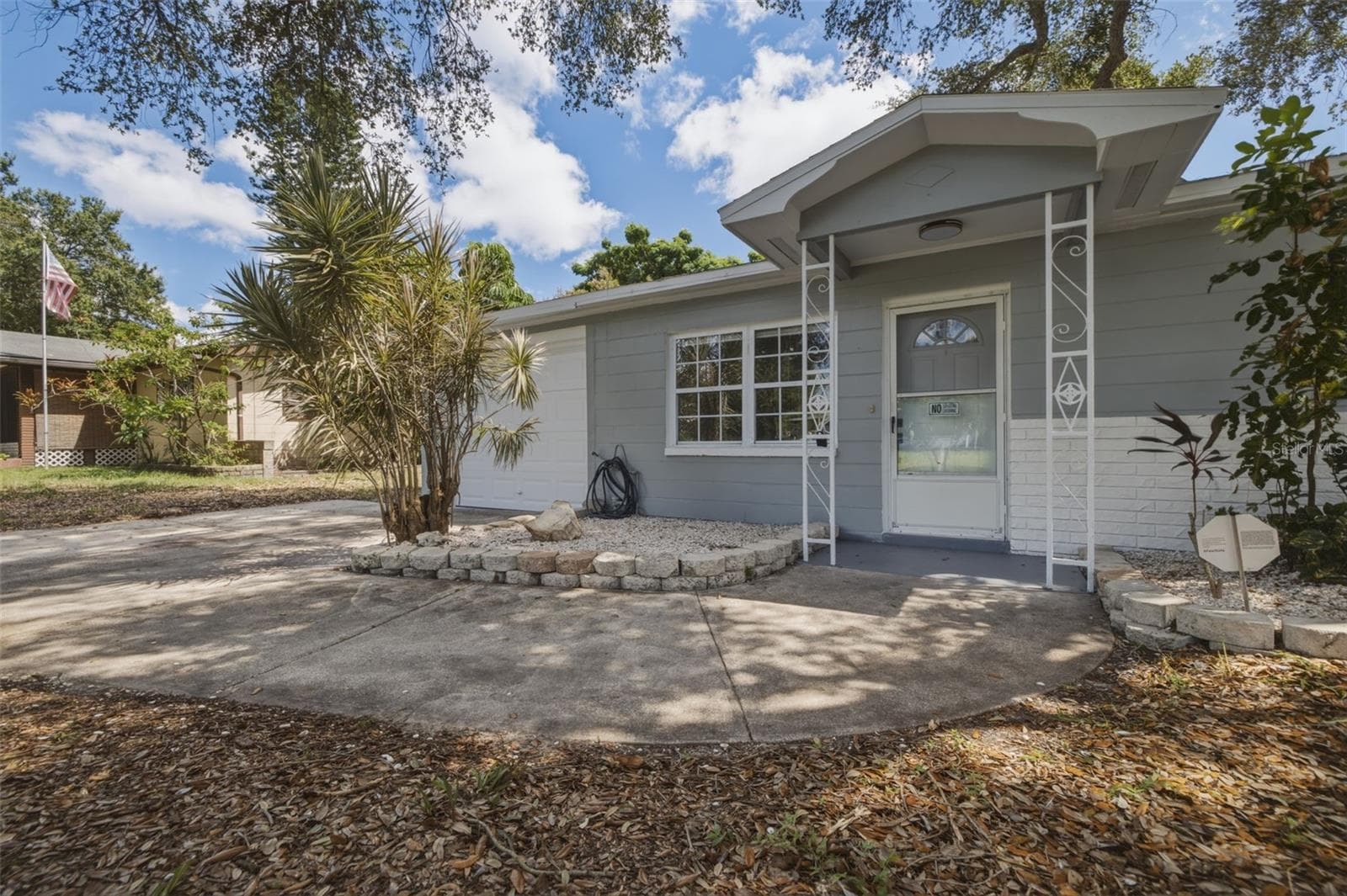 Single Family Residence at 5392 44TH AVE N, ST PETERSBURG, photo 3 of 23