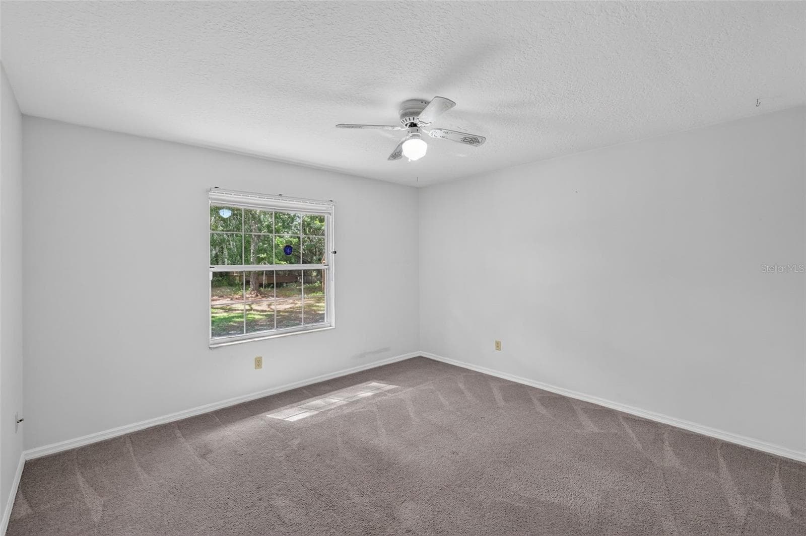 Bedroom 3 - 37130 COUNTY ROAD 439, EUSTIS