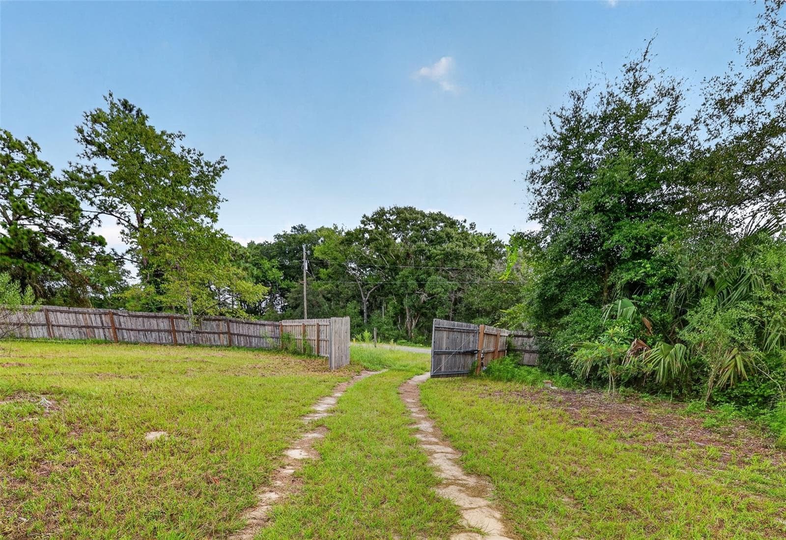 Rear Entrance on Mill Creek Rd - 37130 COUNTY ROAD 439, EUSTIS