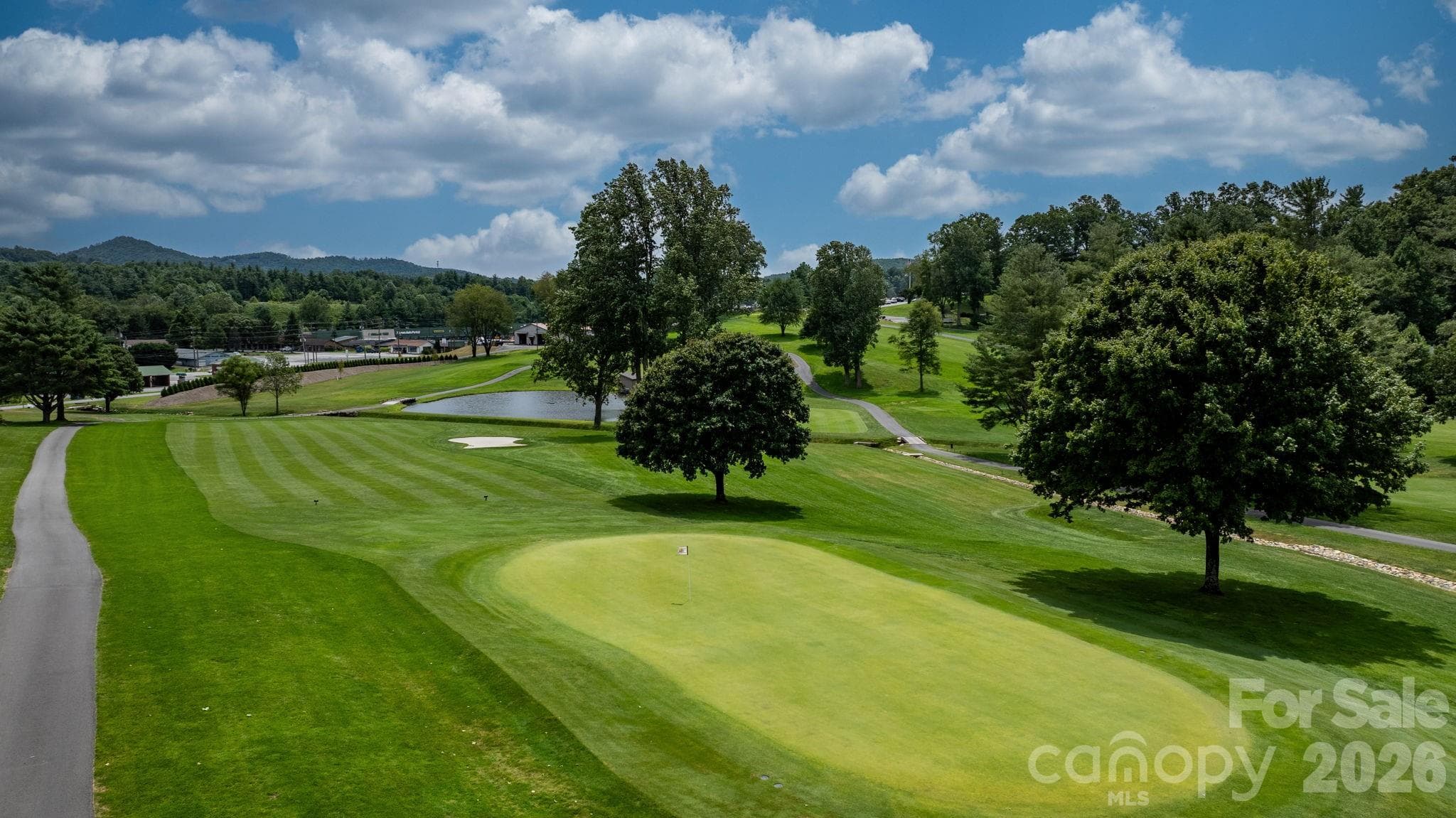 Condominium at 263 Fairway Lane, Spruce Pine, photo 26 of 37