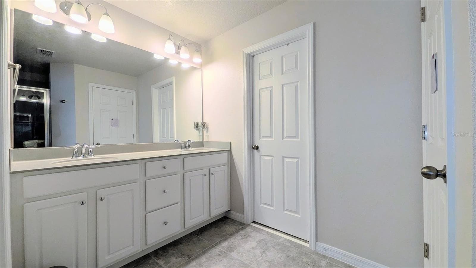 Townhouse at 2479 TOSCOLONA DR, KISSIMMEE, photo 25 of 39