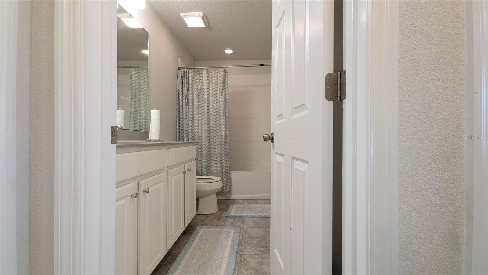 Townhouse at 2479 TOSCOLONA DR, KISSIMMEE, photo 28 of 39