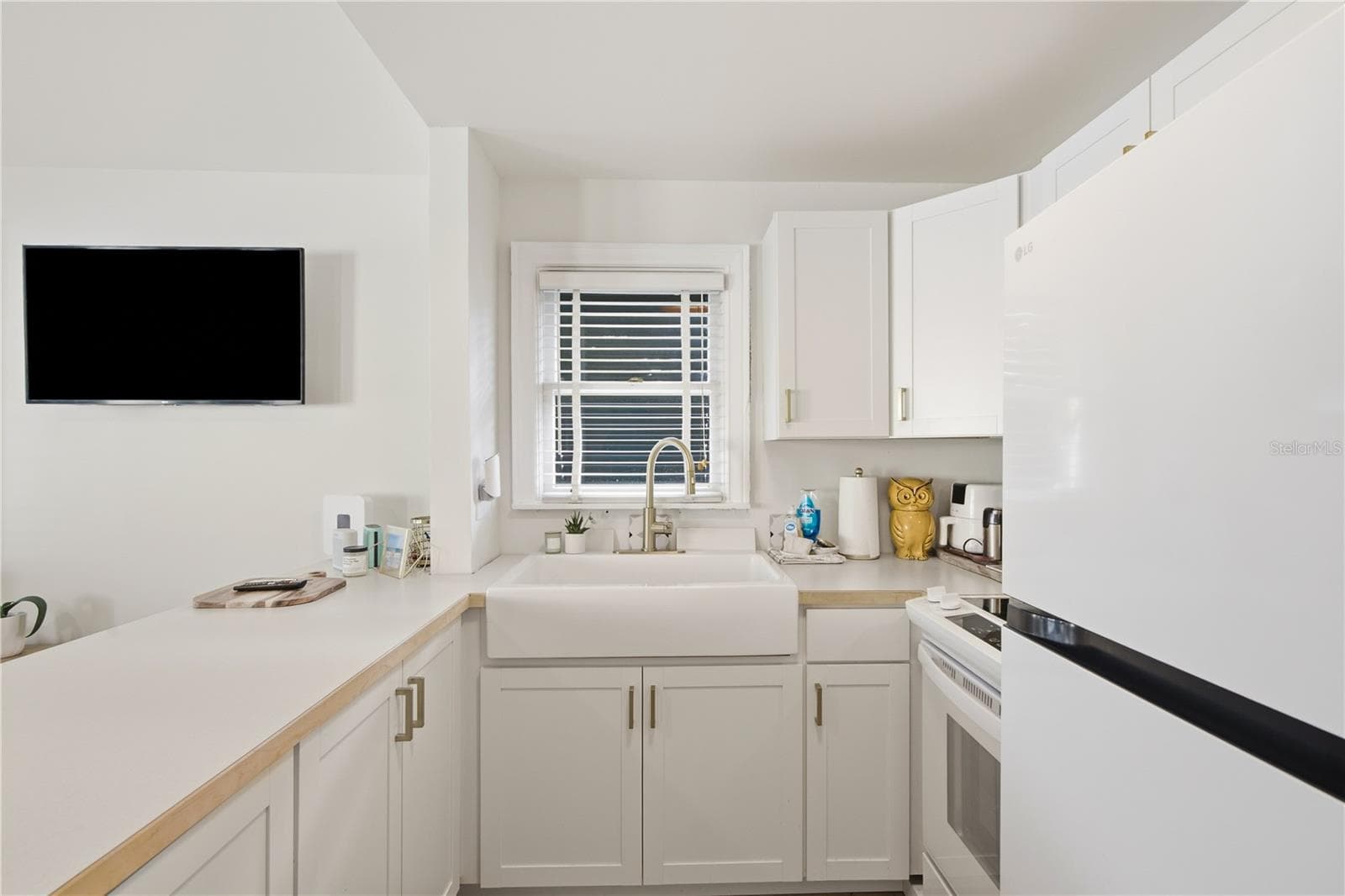 Single Family Residence at 1509 LEGION LN, INDIAN ROCKS BEACH, photo 15 of 43