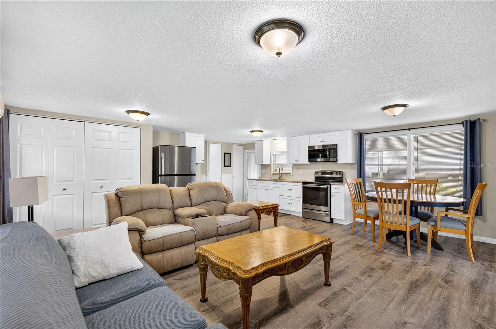 Home comes furnished if they want the furniture. - 2000 E BAY DR #33, LARGO