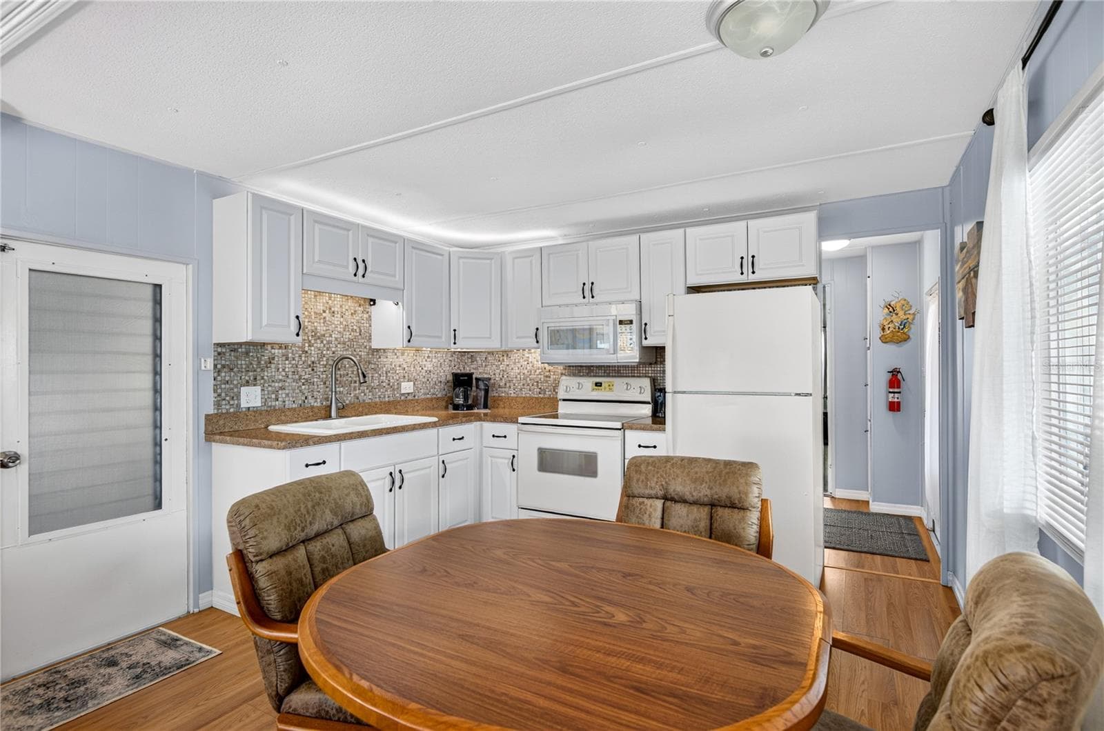 Mobile Home at 9900 ULMERTON RD #28, LARGO, photo 5 of 37