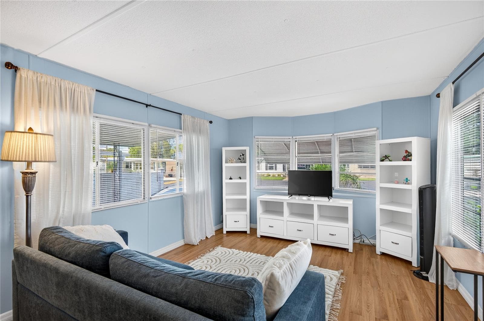 Mobile Home at 9900 ULMERTON RD #28, LARGO, photo 7 of 37