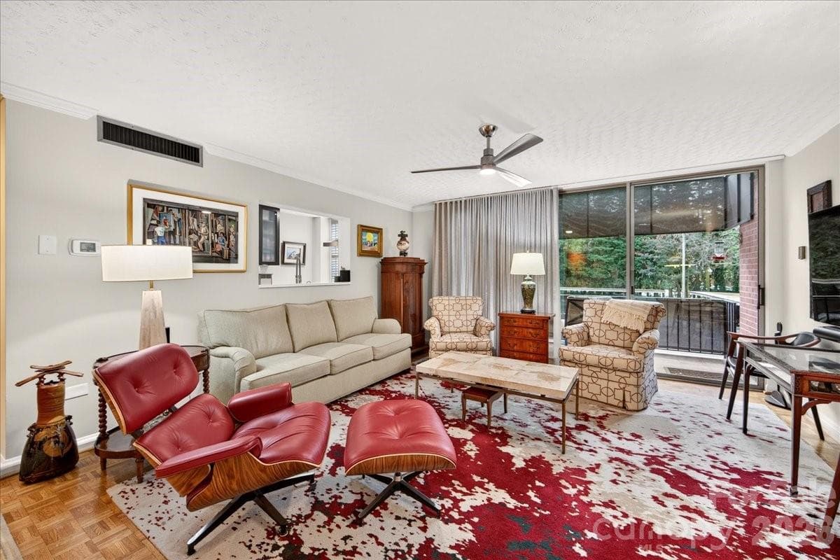 Condominium at 1300 Queens Road, Charlotte, photo 21 of 48