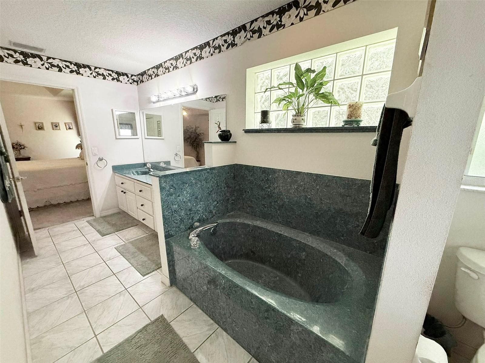 Master Bathroom - 22 COLORADO DR, PALM COAST