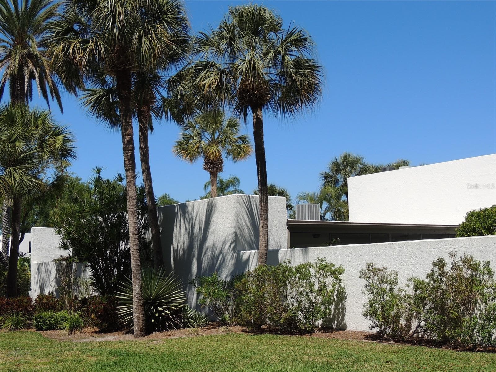 Condominium at 324 TIMBERLAKE DR #324, BRADENTON, photo 3 of 31