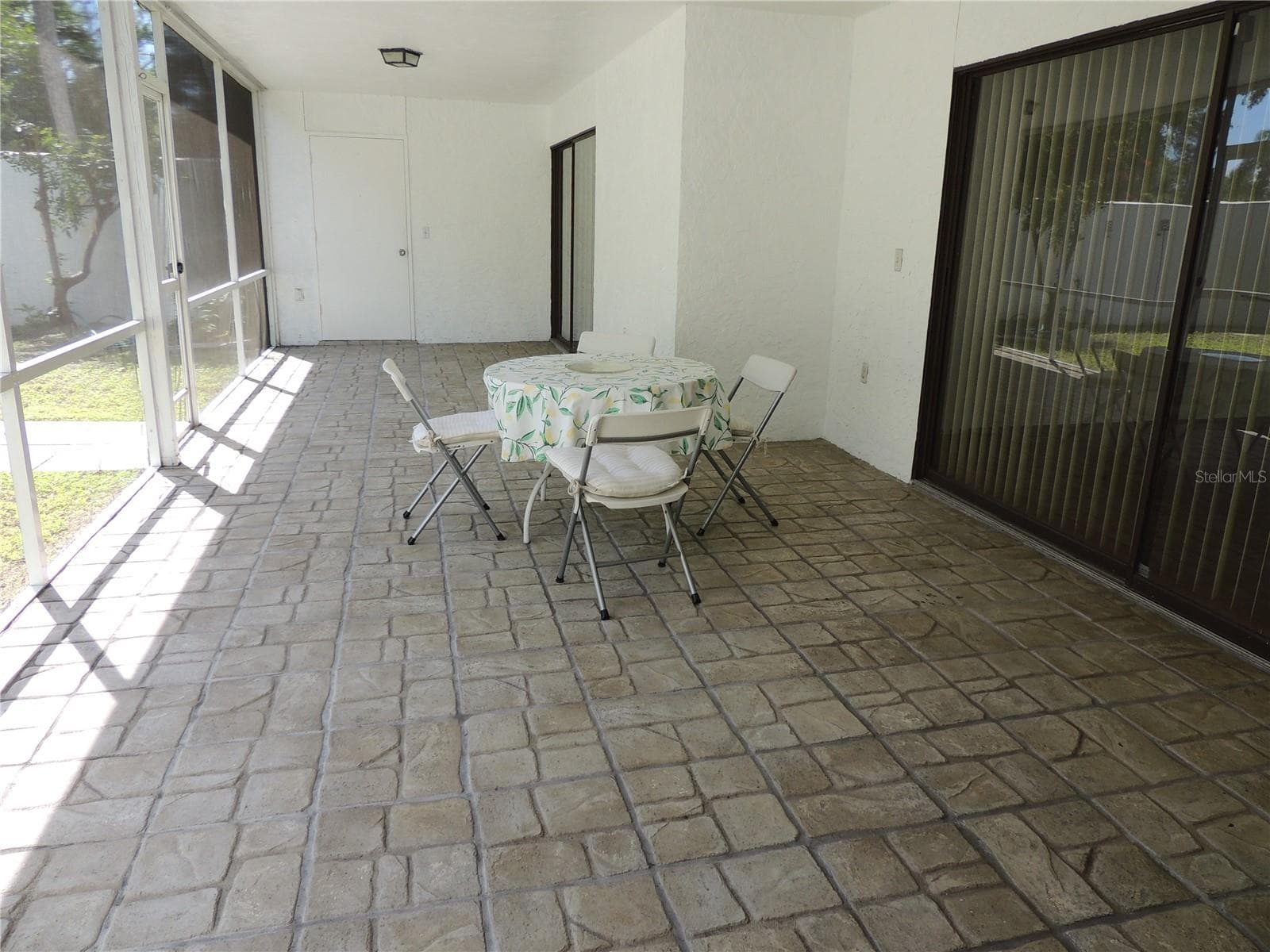 Condominium at 324 TIMBERLAKE DR #324, BRADENTON, photo 21 of 31