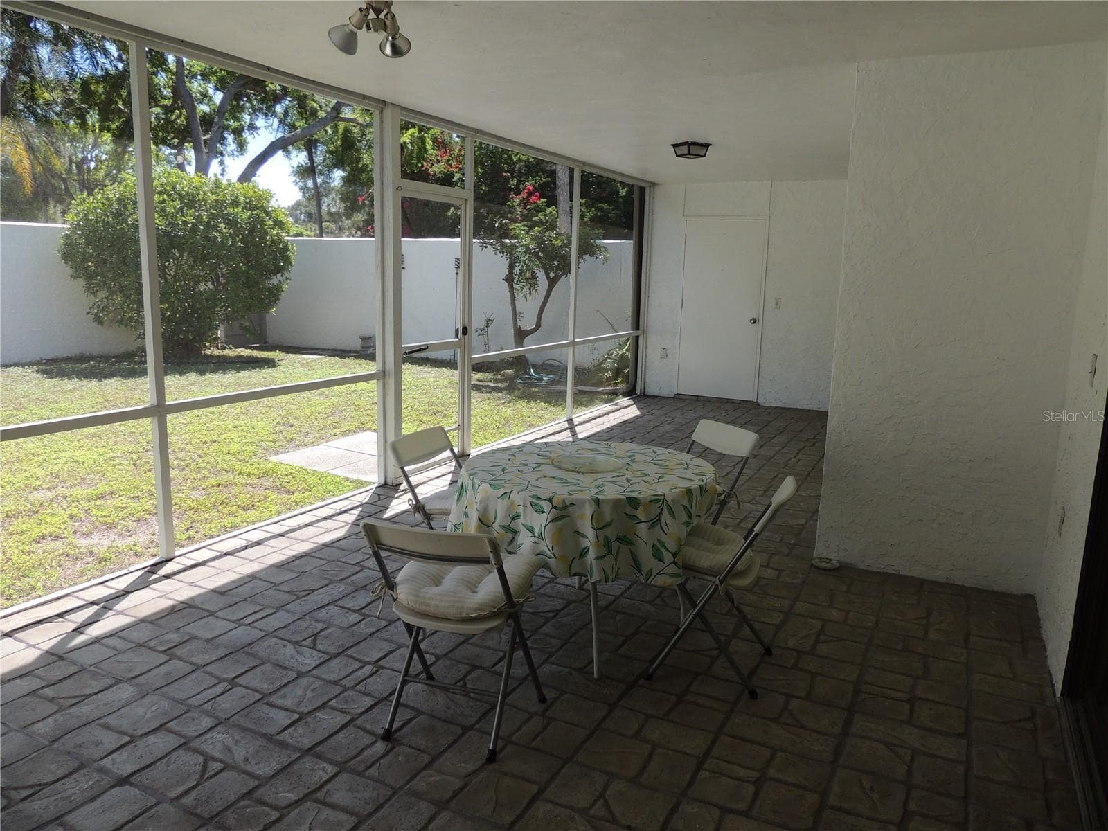Condominium at 324 TIMBERLAKE DR #324, BRADENTON, photo 22 of 31
