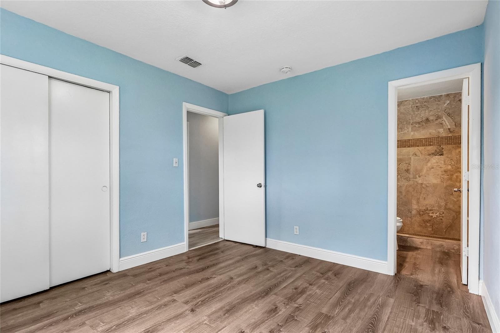 Single Family Residence at 4821 SHOSHONE ST, ORLANDO, photo 17 of 33