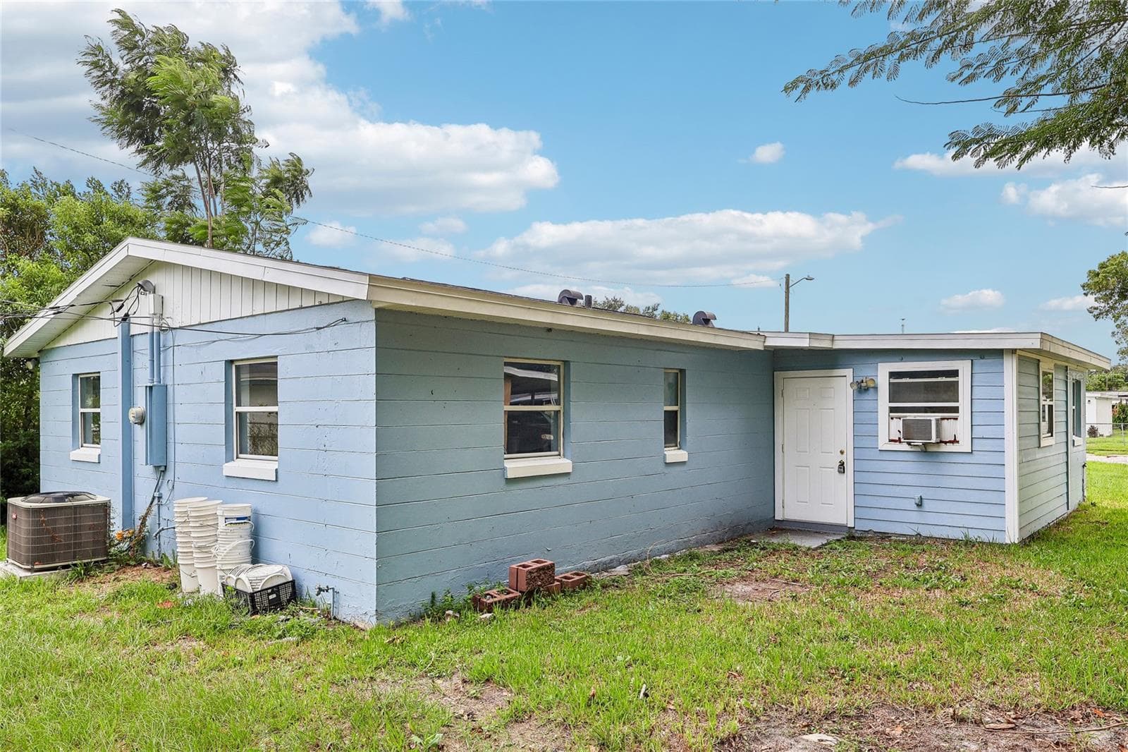 Single Family Residence at 4821 SHOSHONE ST, ORLANDO, photo 29 of 33