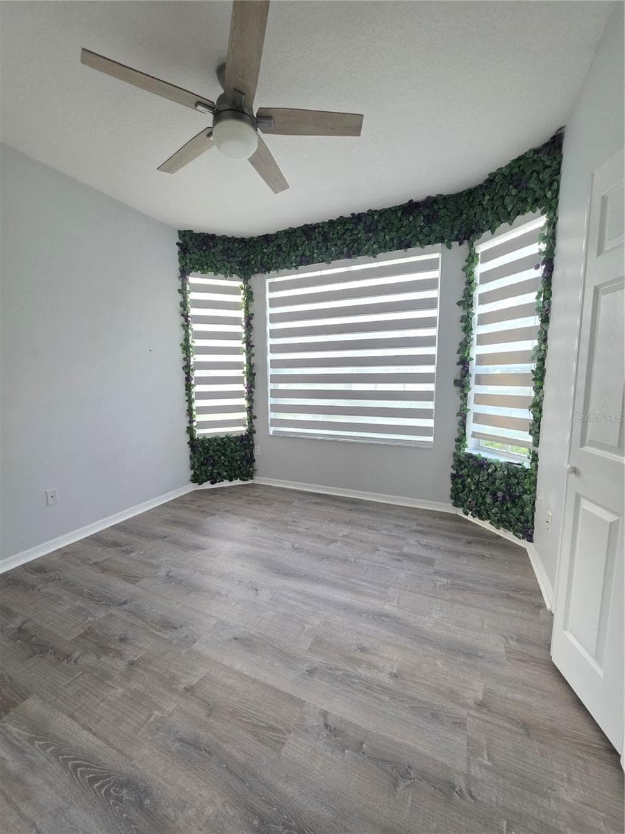 Single Family Residence at 2713 BARNSLEY LN, KISSIMMEE, photo 10 of 42