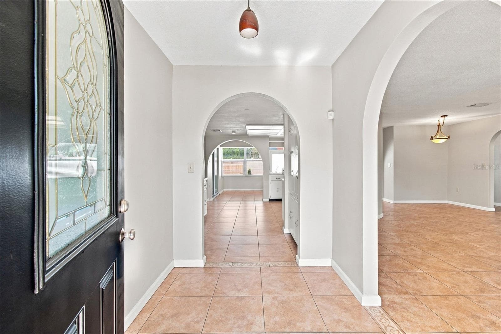 Single Family Residence at 527 WAYFARER DR, TARPON SPRINGS, photo 2 of 47