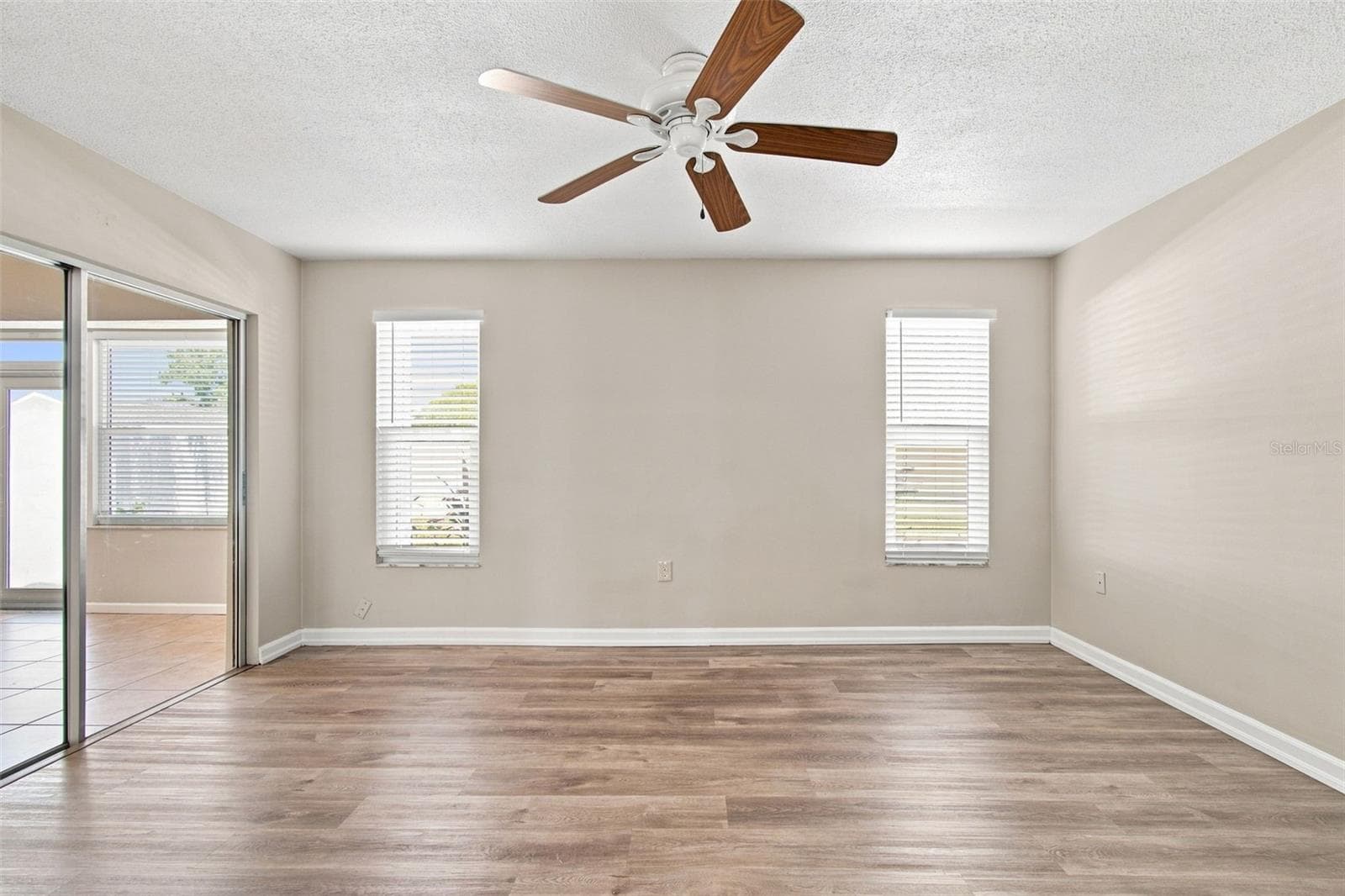Single Family Residence at 527 WAYFARER DR, TARPON SPRINGS, photo 24 of 47