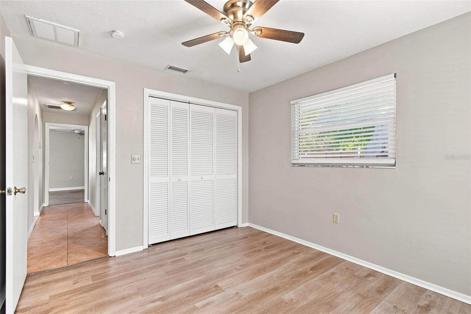 Single Family Residence at 527 WAYFARER DR, TARPON SPRINGS, photo 32 of 47