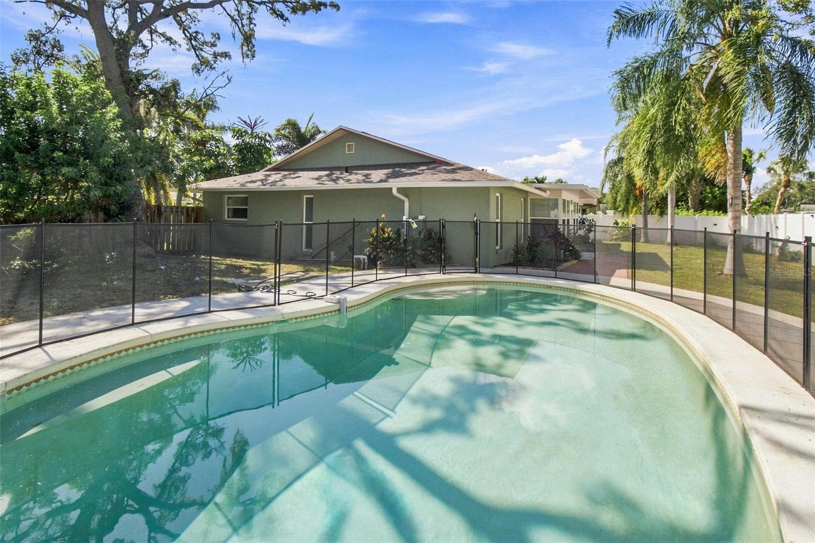 Single Family Residence at 527 WAYFARER DR, TARPON SPRINGS, photo 40 of 47