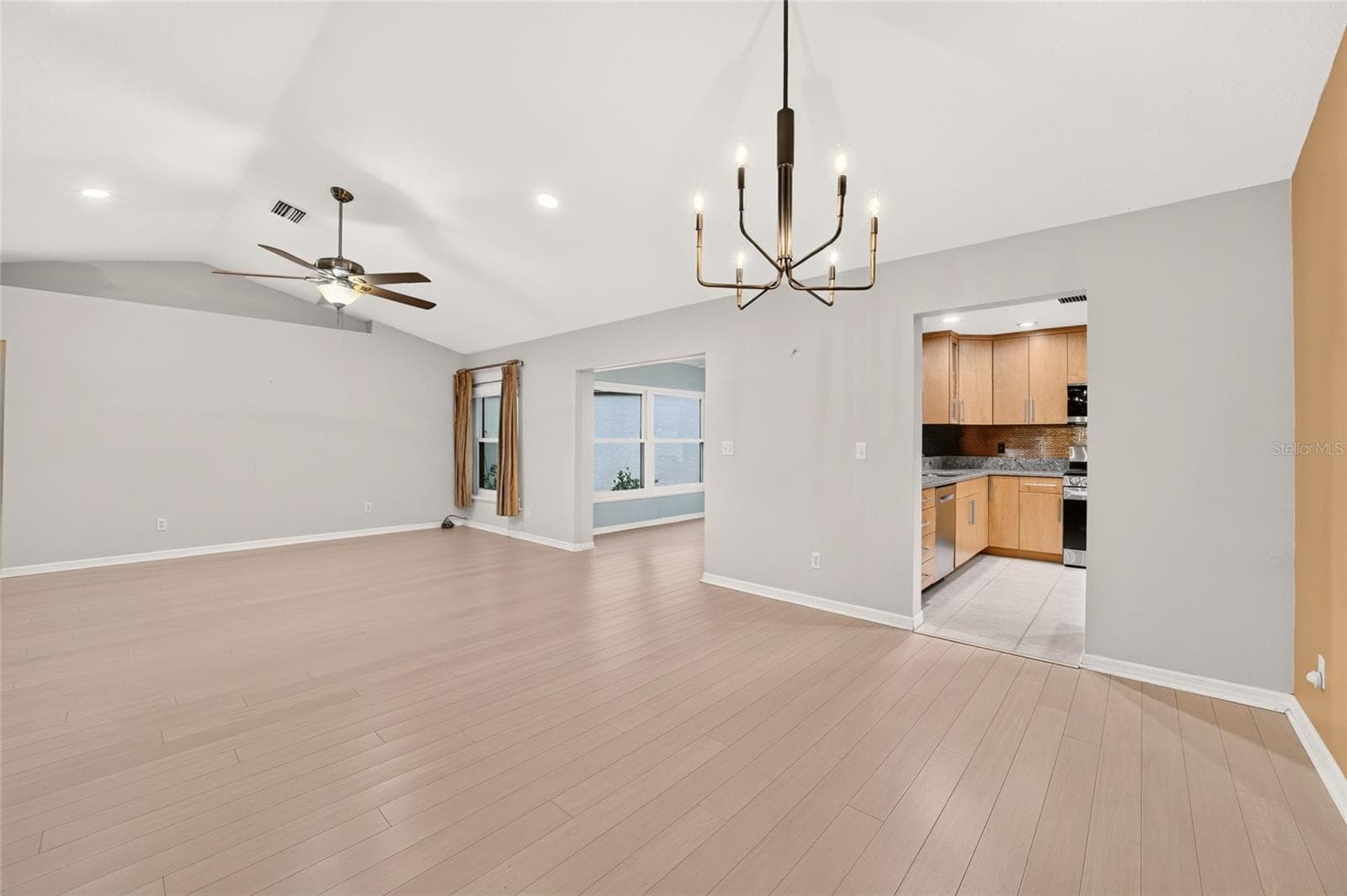 Villa at 4431 NE 4TH ST, OCALA, photo 10 of 38