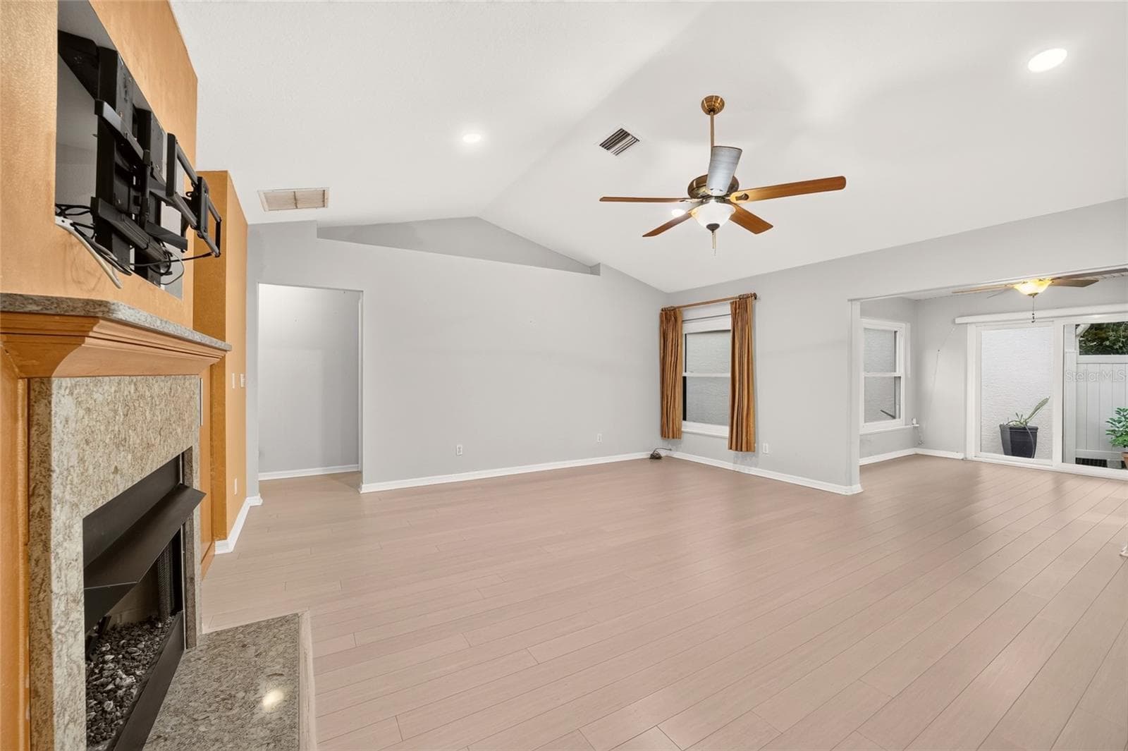 Villa at 4431 NE 4TH ST, OCALA, photo 18 of 38