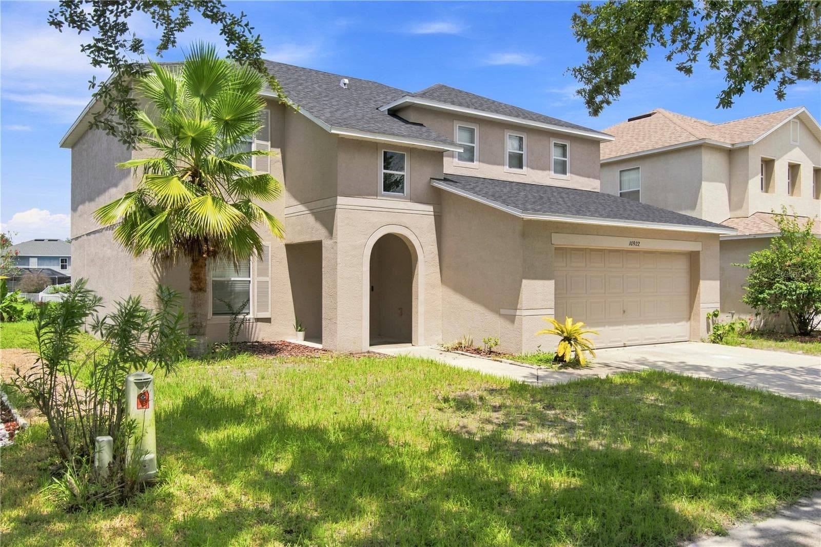 Single Family Residence at 10922 SUBTLE TRAIL DR, RIVERVIEW, photo 2 of 32