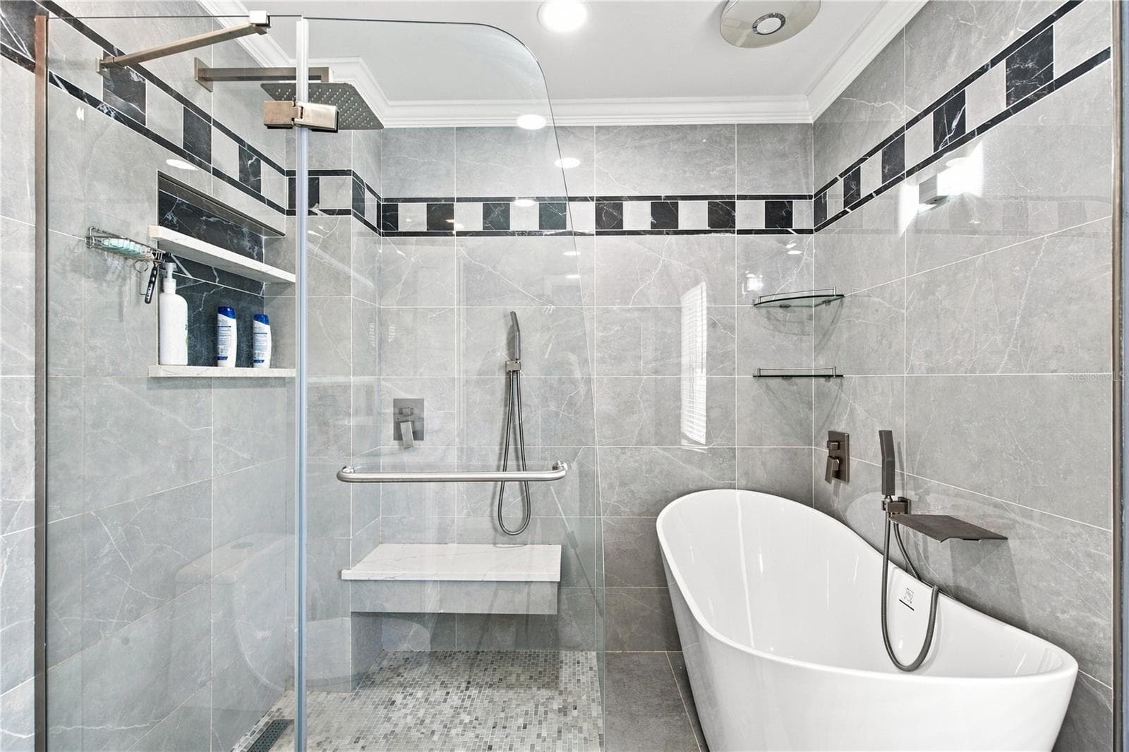 Single Family Residence at 10922 SUBTLE TRAIL DR, RIVERVIEW, photo 13 of 32