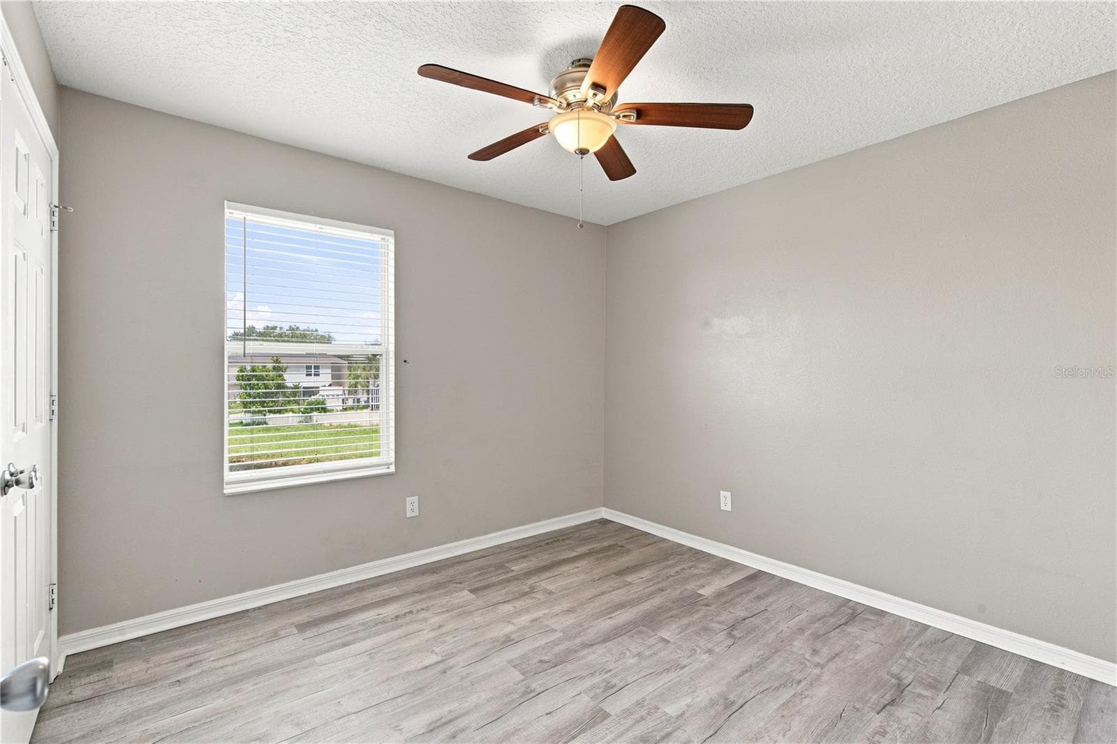 Single Family Residence at 10922 SUBTLE TRAIL DR, RIVERVIEW, photo 18 of 32