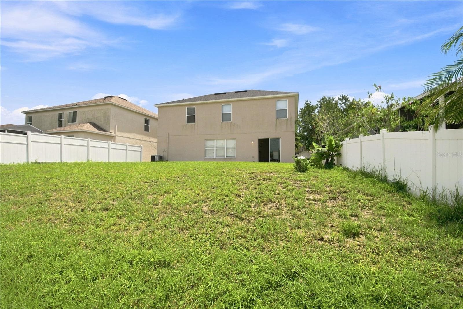Single Family Residence at 10922 SUBTLE TRAIL DR, RIVERVIEW, photo 24 of 32