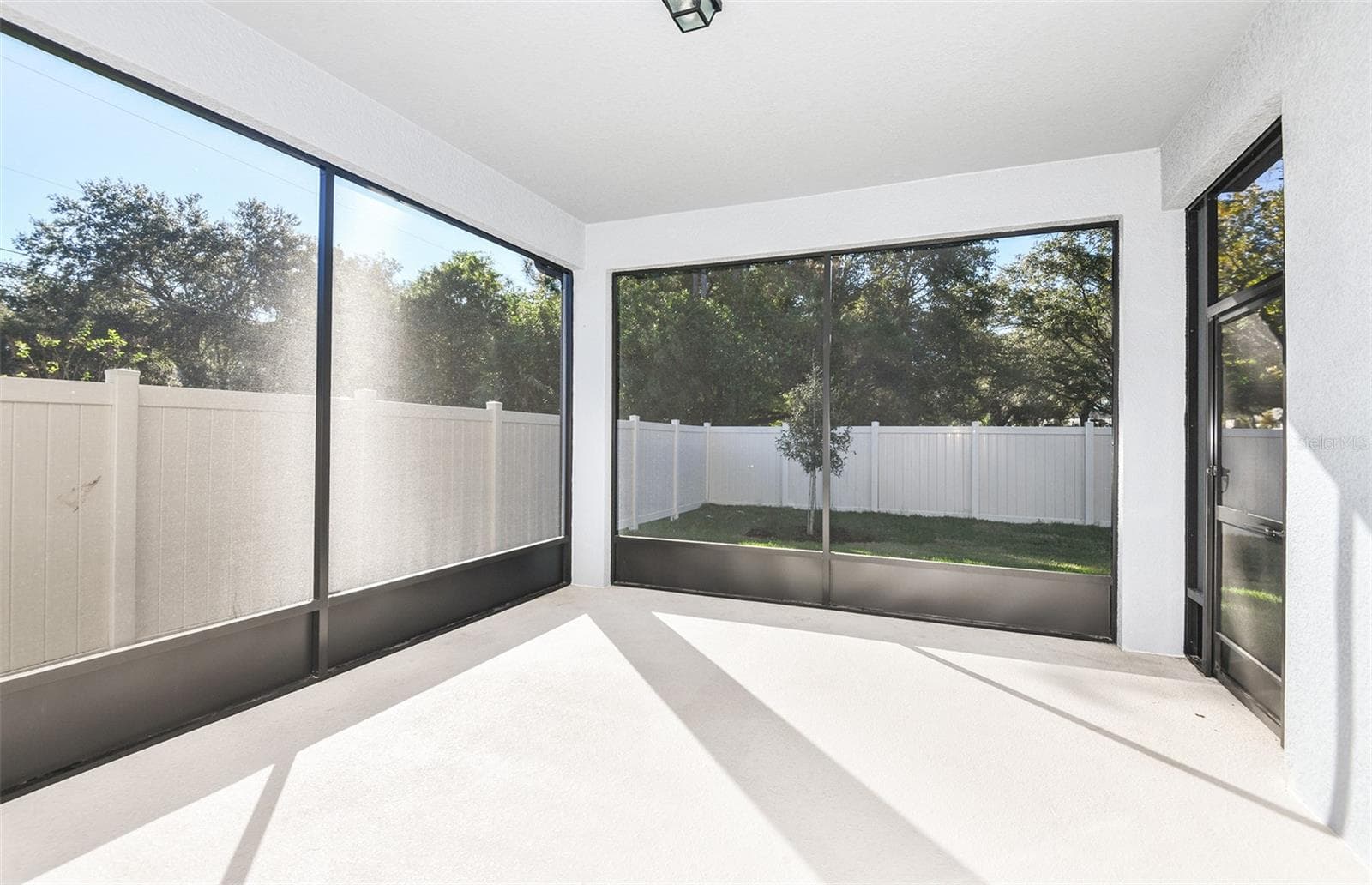 Model Representation - 33506 BARNEBROOK DR, WESLEY CHAPEL