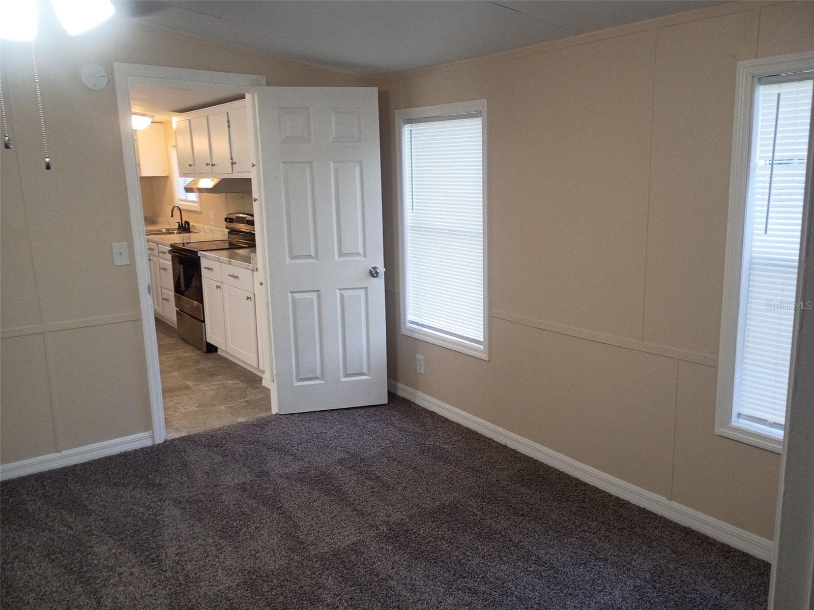 Manufactured Home at 6910 BROOKRIDGE TRL, LAKELAND, photo 9 of 29