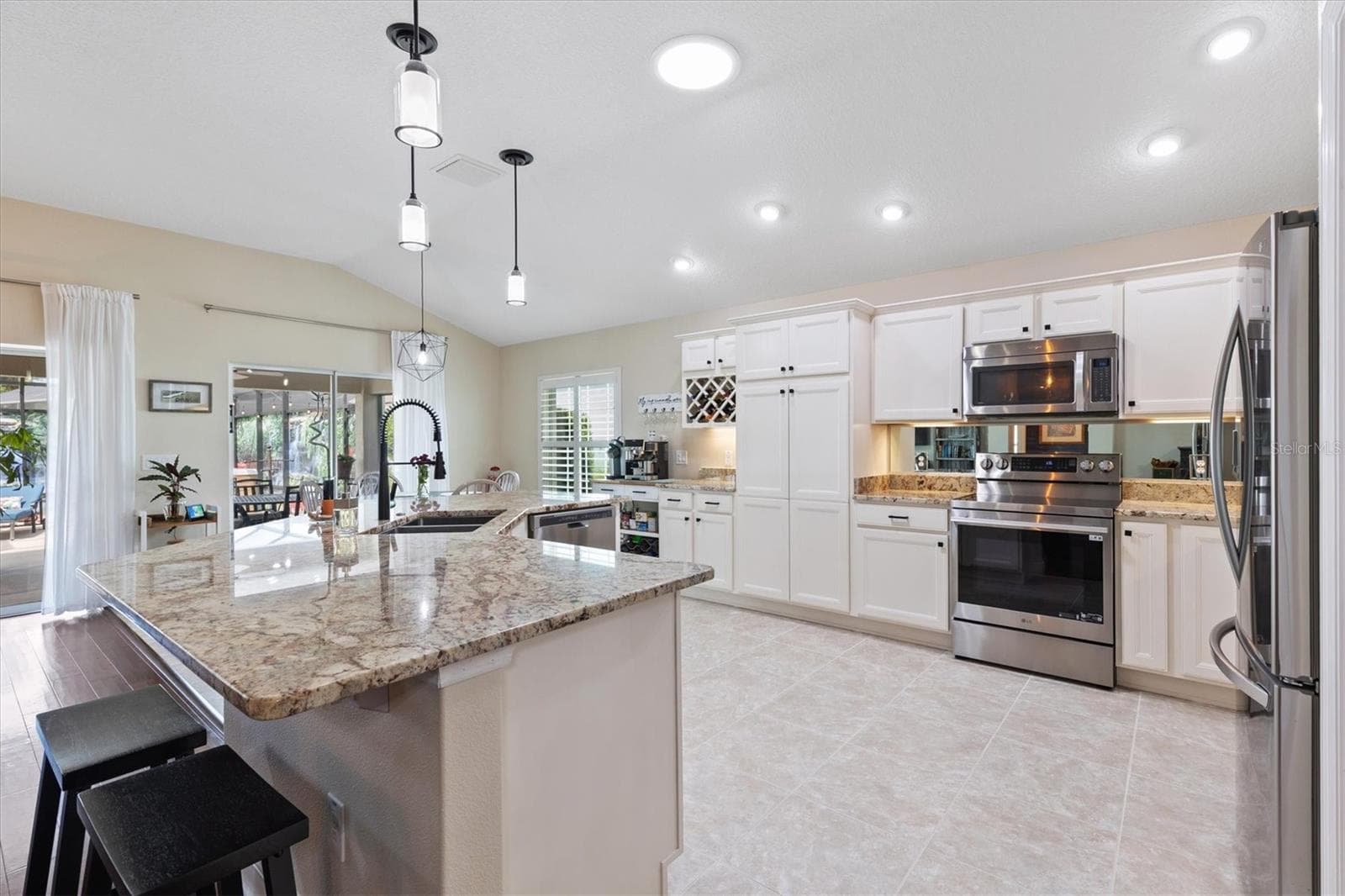 Single Family Residence at 1451 LUCKETT CT, THE VILLAGES, photo 9 of 45