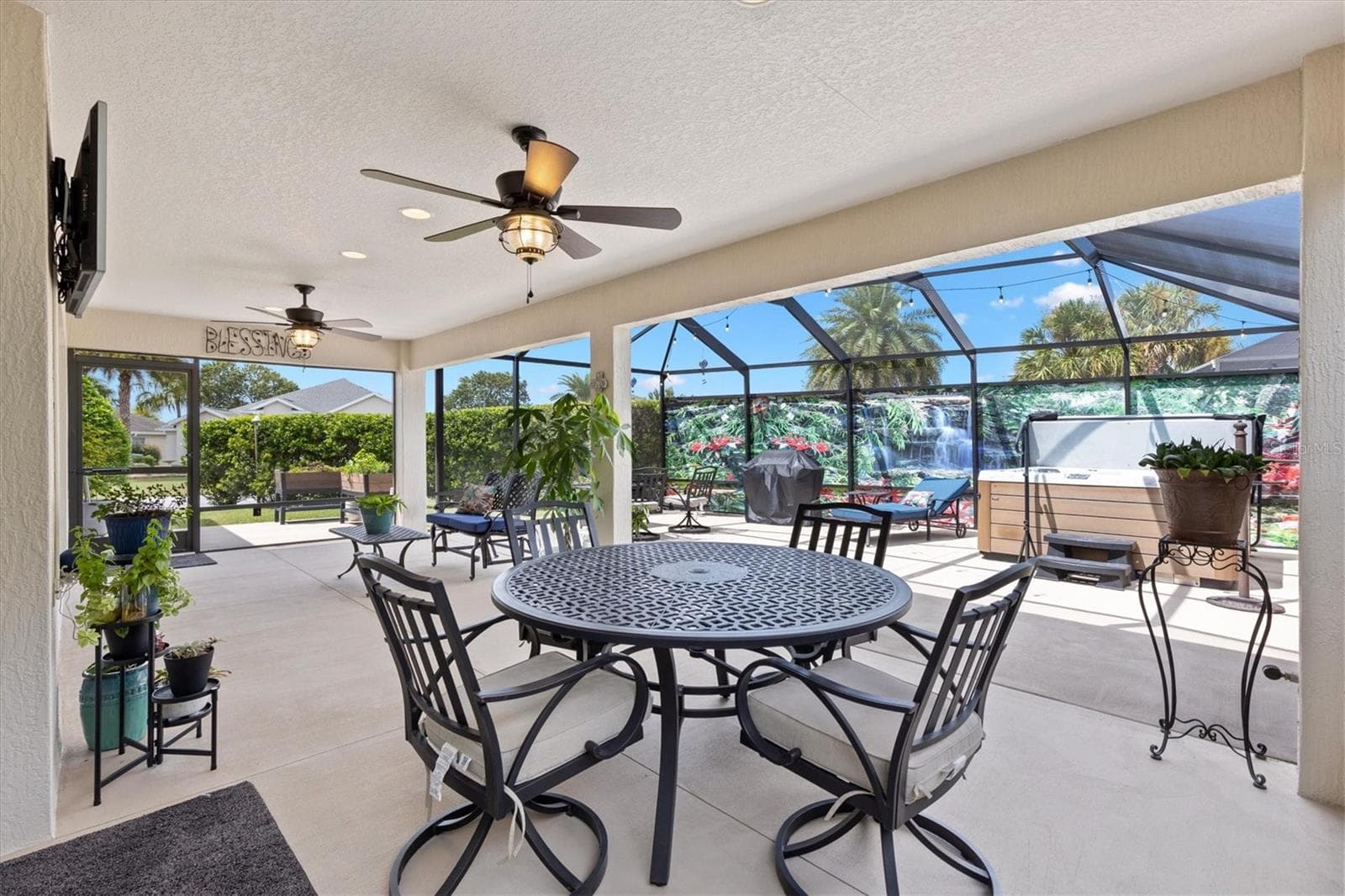 Single Family Residence at 1451 LUCKETT CT, THE VILLAGES, photo 18 of 45