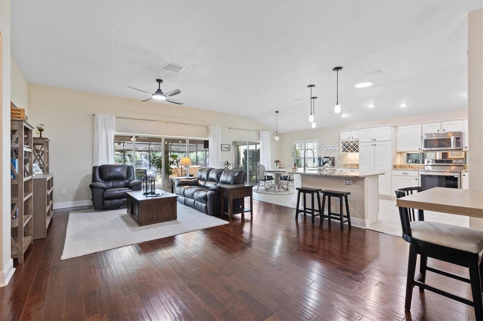 Single Family Residence at 1451 LUCKETT CT, THE VILLAGES, photo 38 of 45